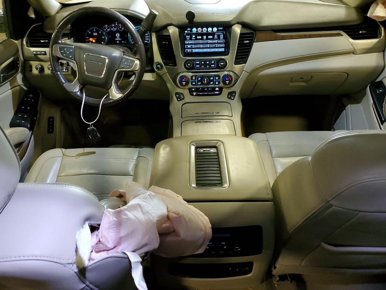 GMC Yukon Denali