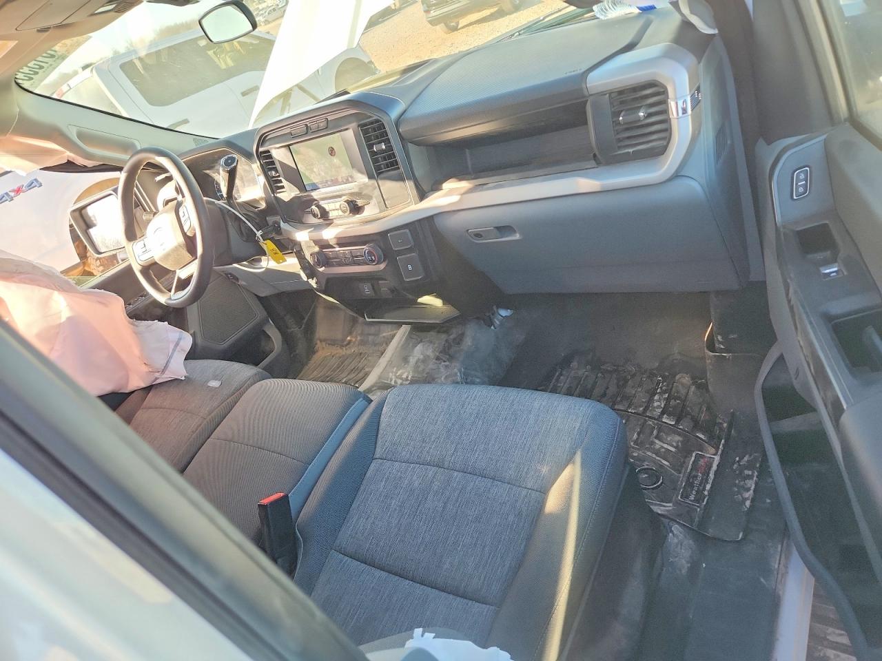Ford F-150 Super Cab