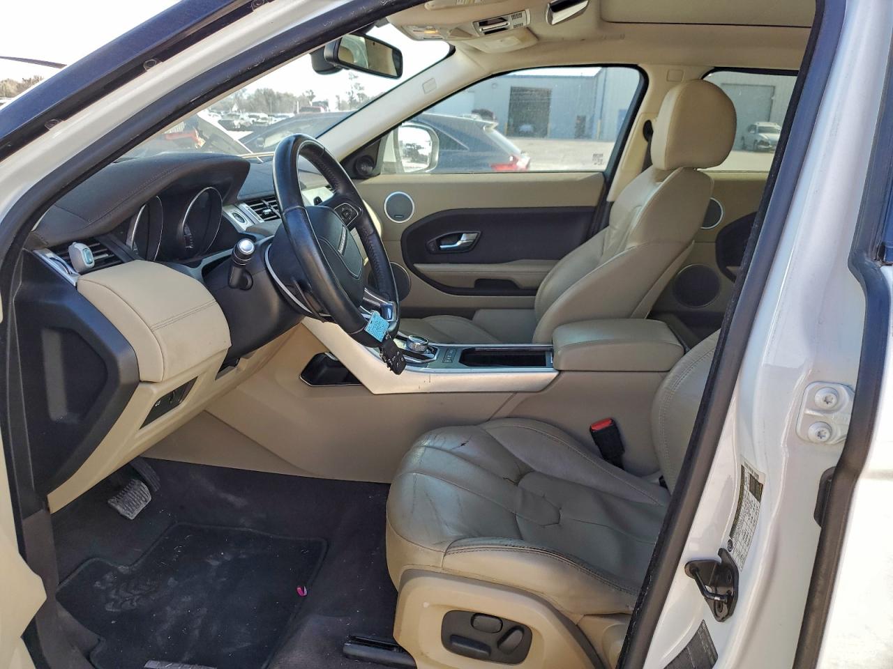 Land Rover Range Rover Pure Premium