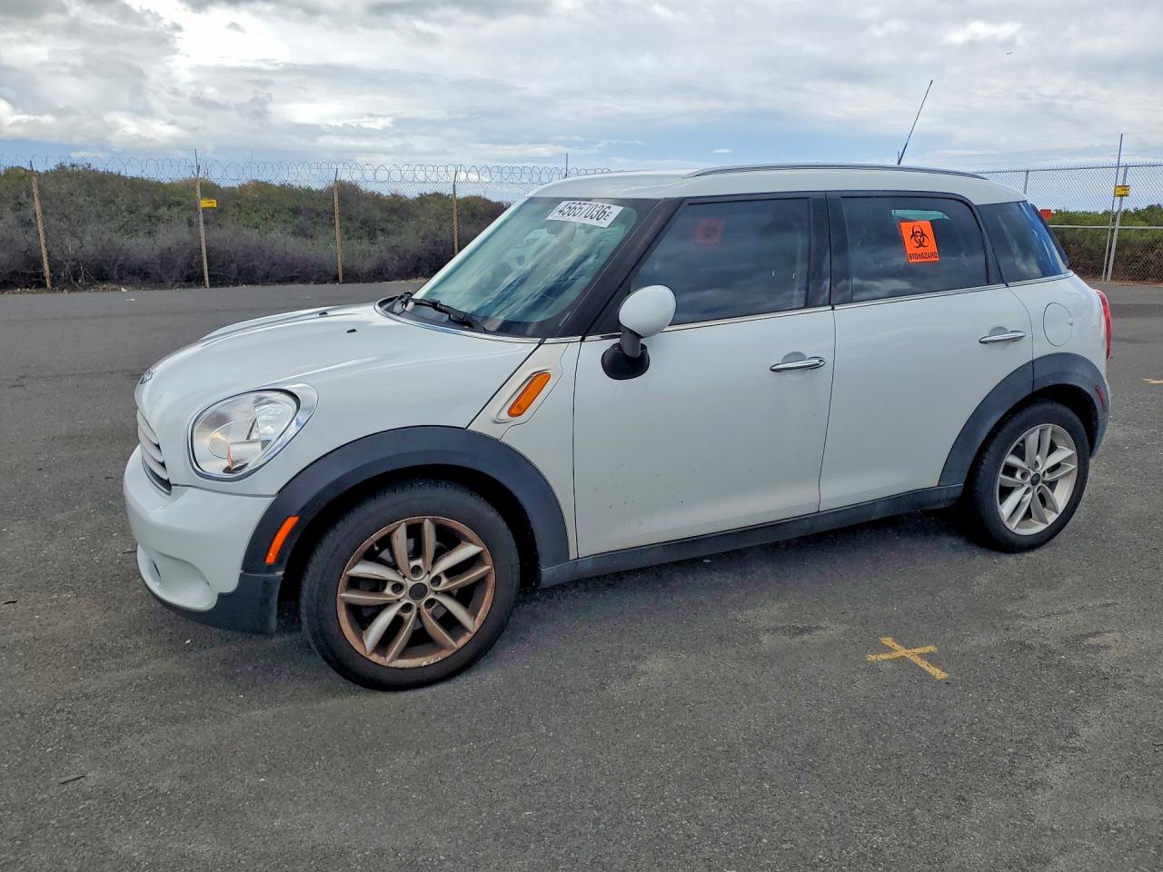 Salvage MINI Cooper Image