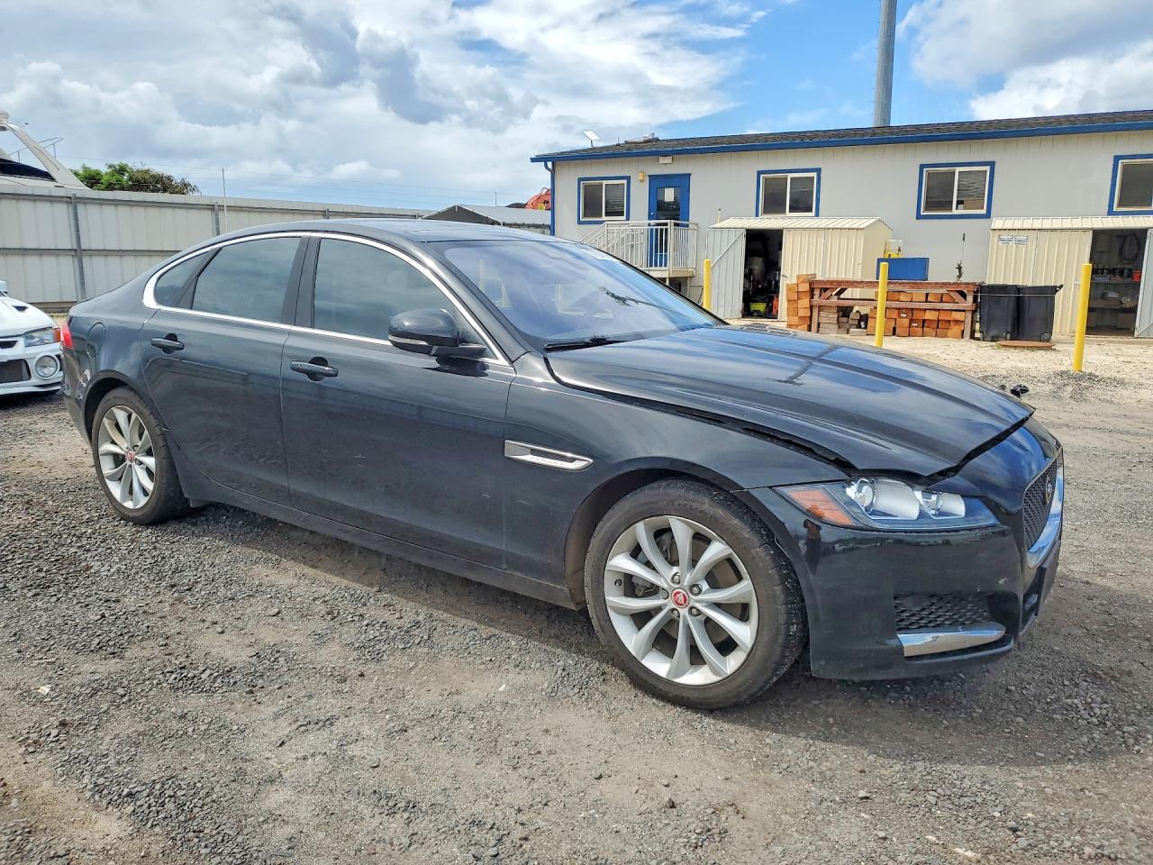 Jaguar XF Premium