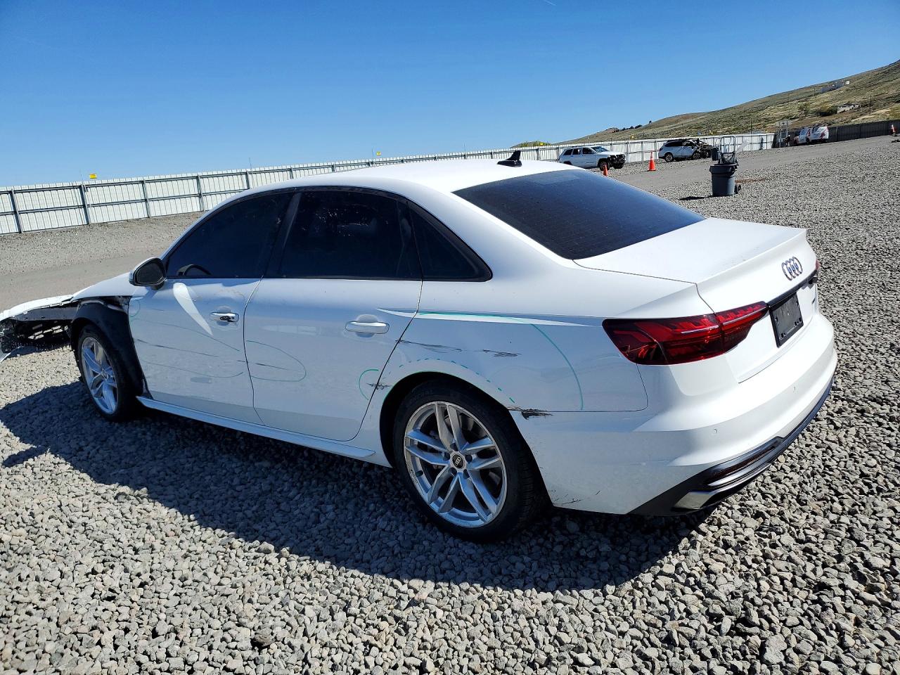 Audi A4 Premium Plus 45
