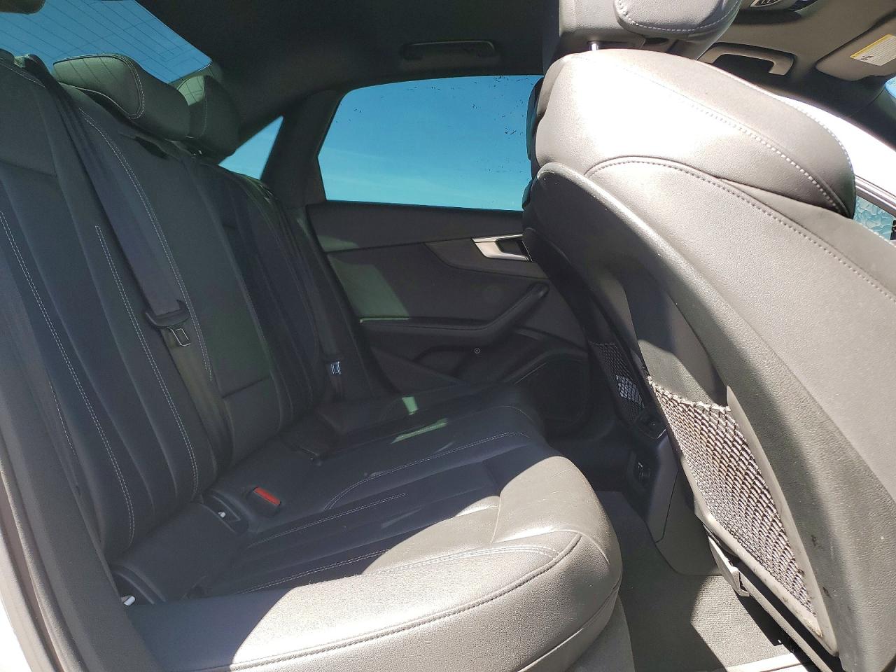 Audi A4 Premium Plus 45