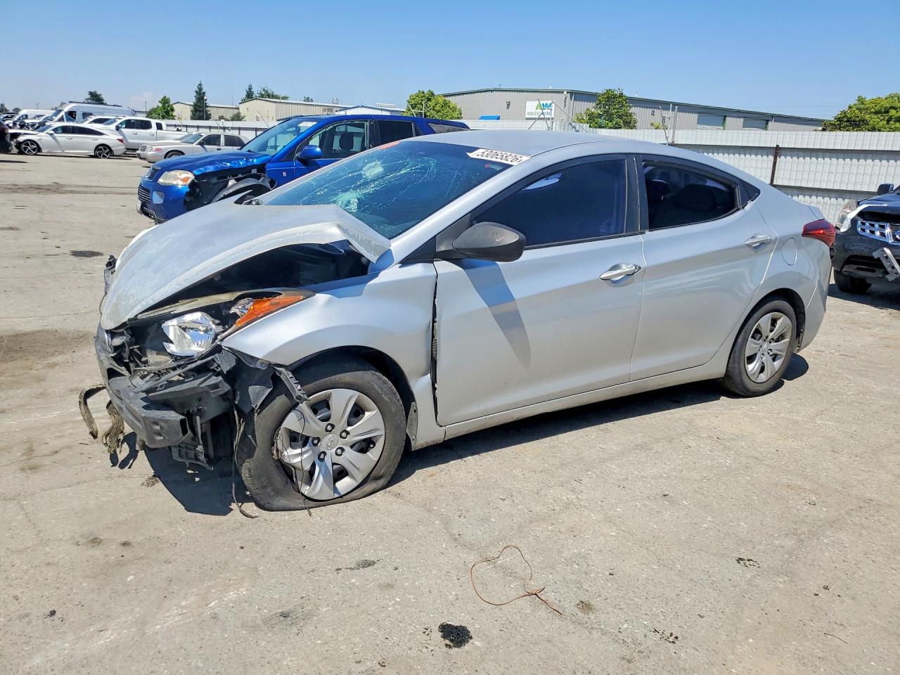 Salvage Hyundai ELANTRA Image