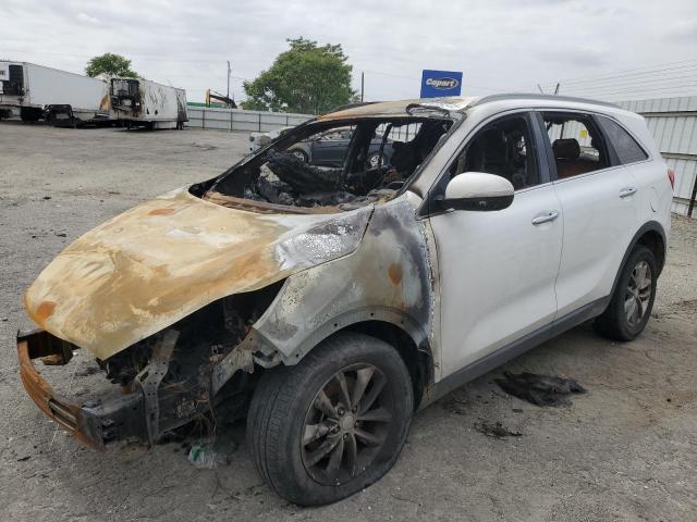 Salvage Kia Sorento Image