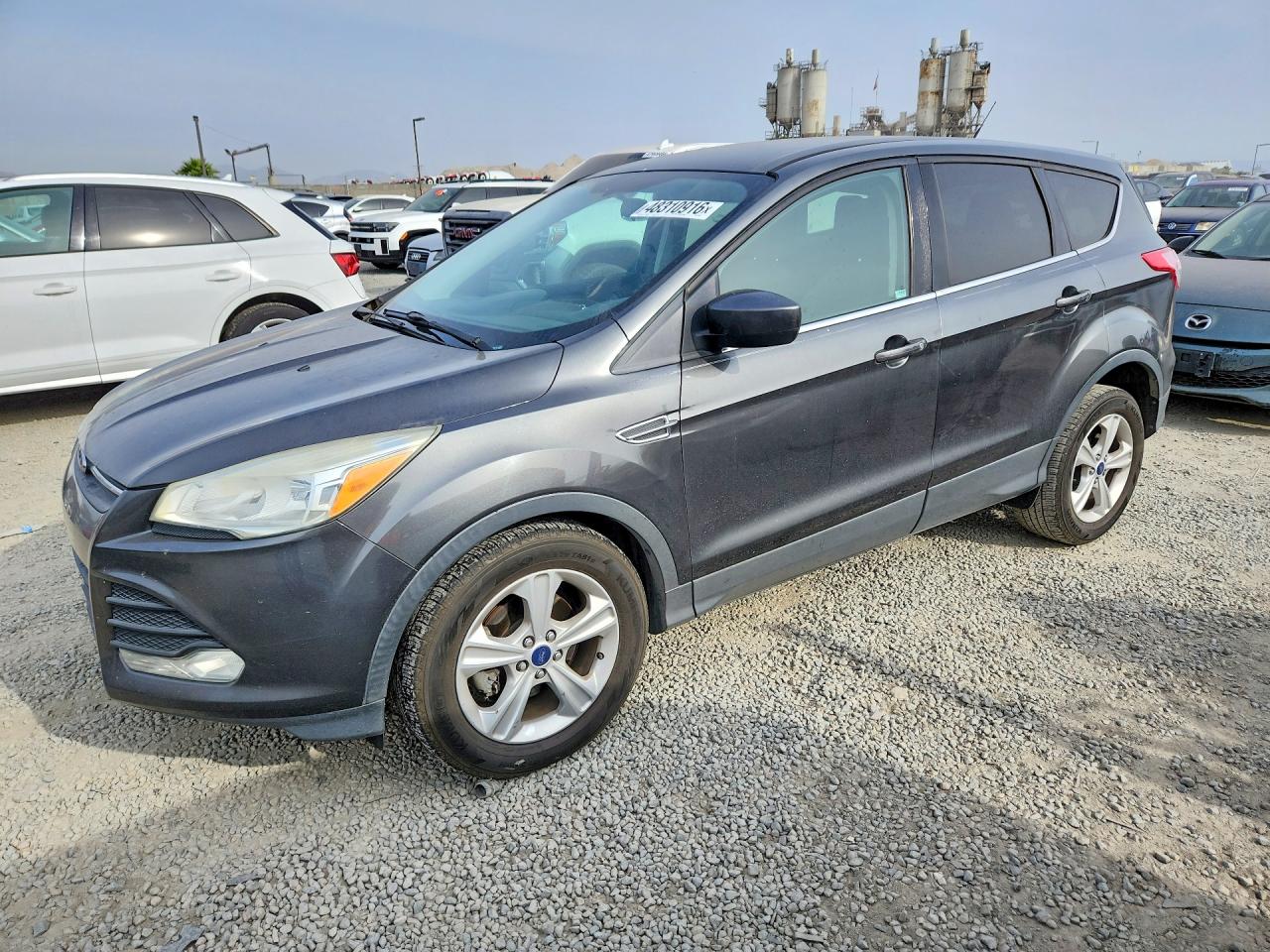 Salvage Ford Escape Image