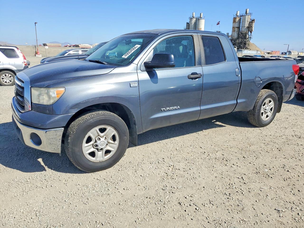 Salvage Toyota Tundra Image