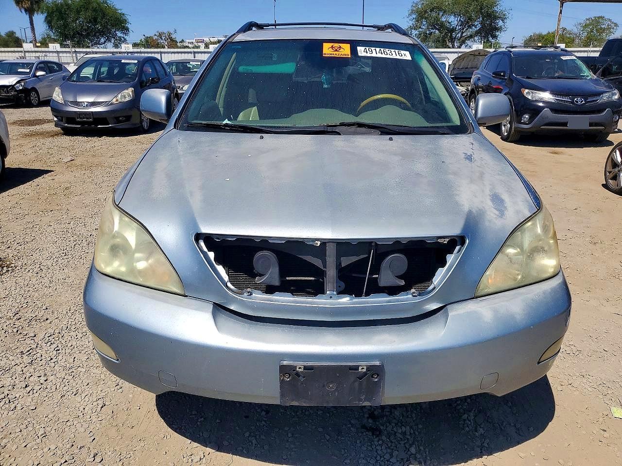 Lexus RX Base