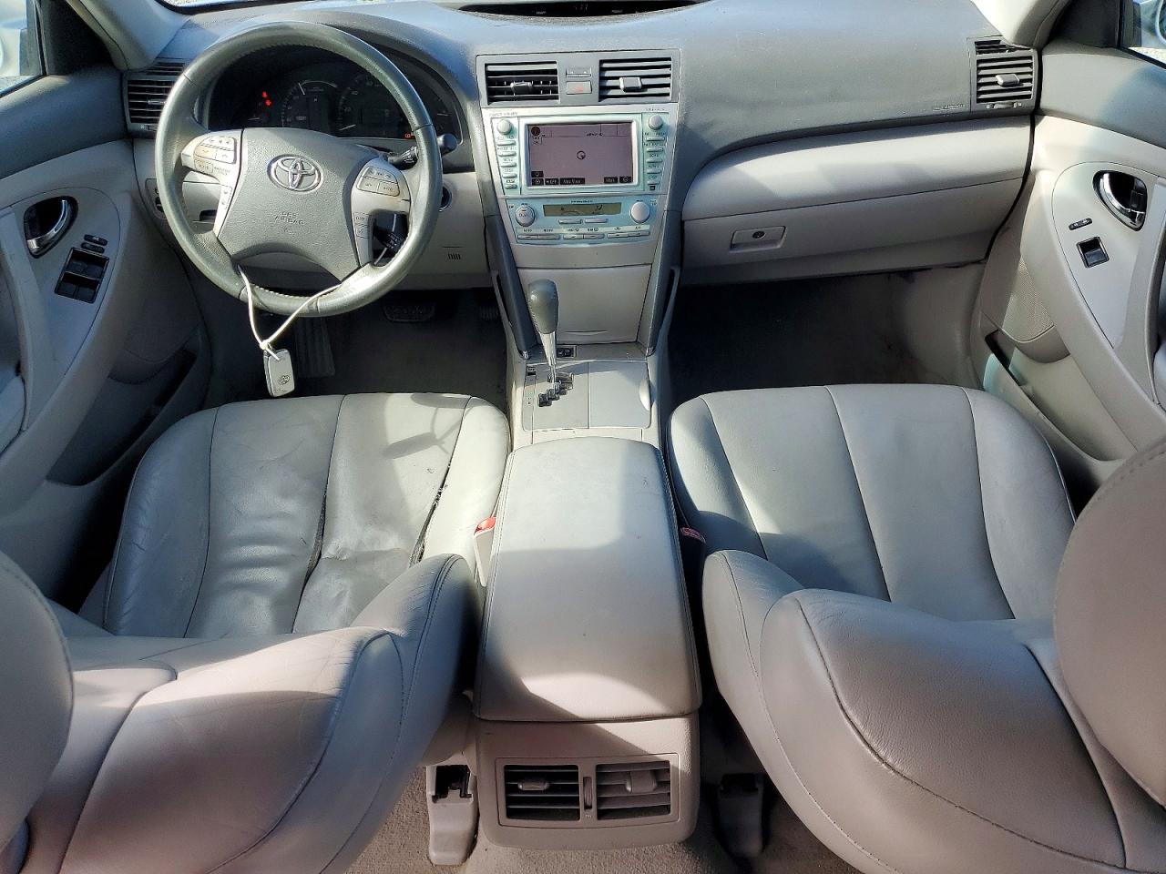 Toyota Camry Hybrid