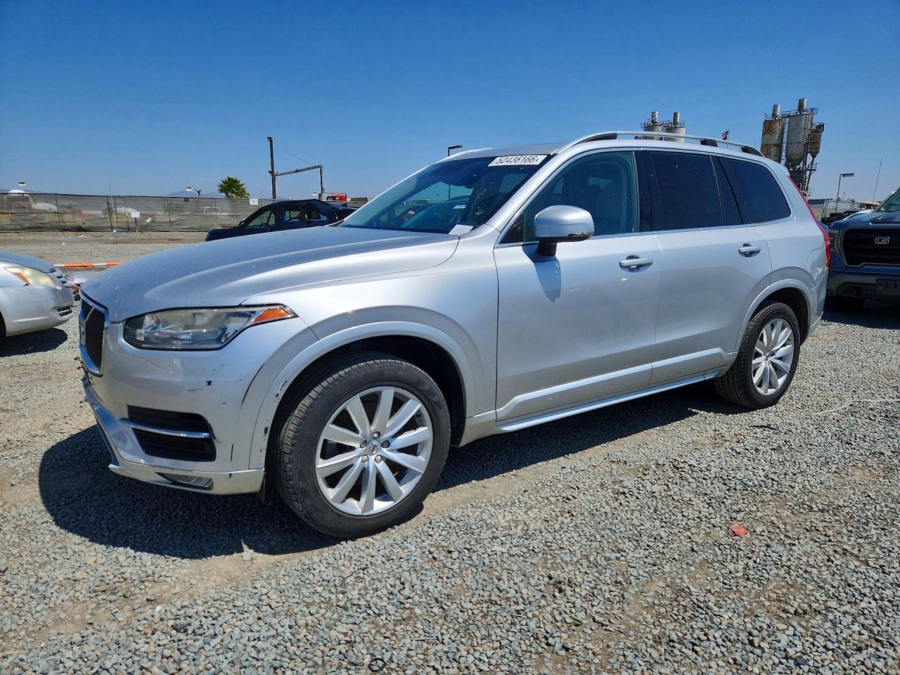 Salvage Volvo XC90 Image