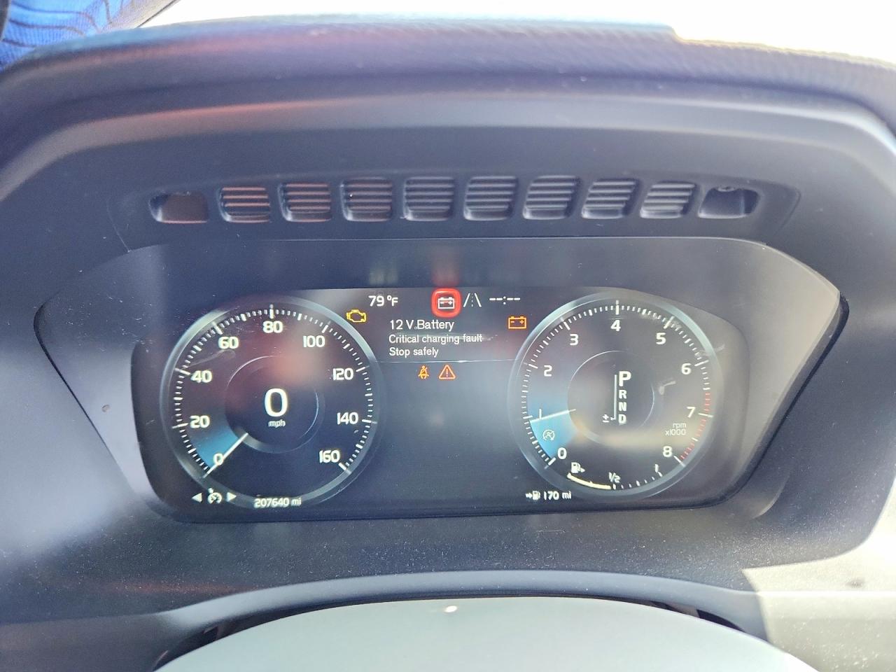 Volvo XC90 T6