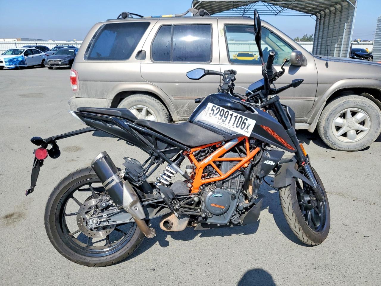 Salvage KTM Motorcycle Image