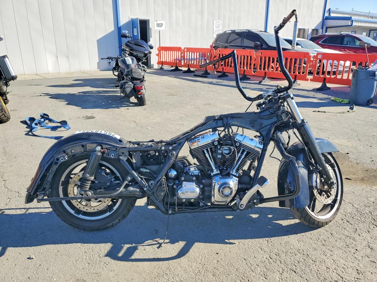 Salvage Harley-Davidson Fl Image