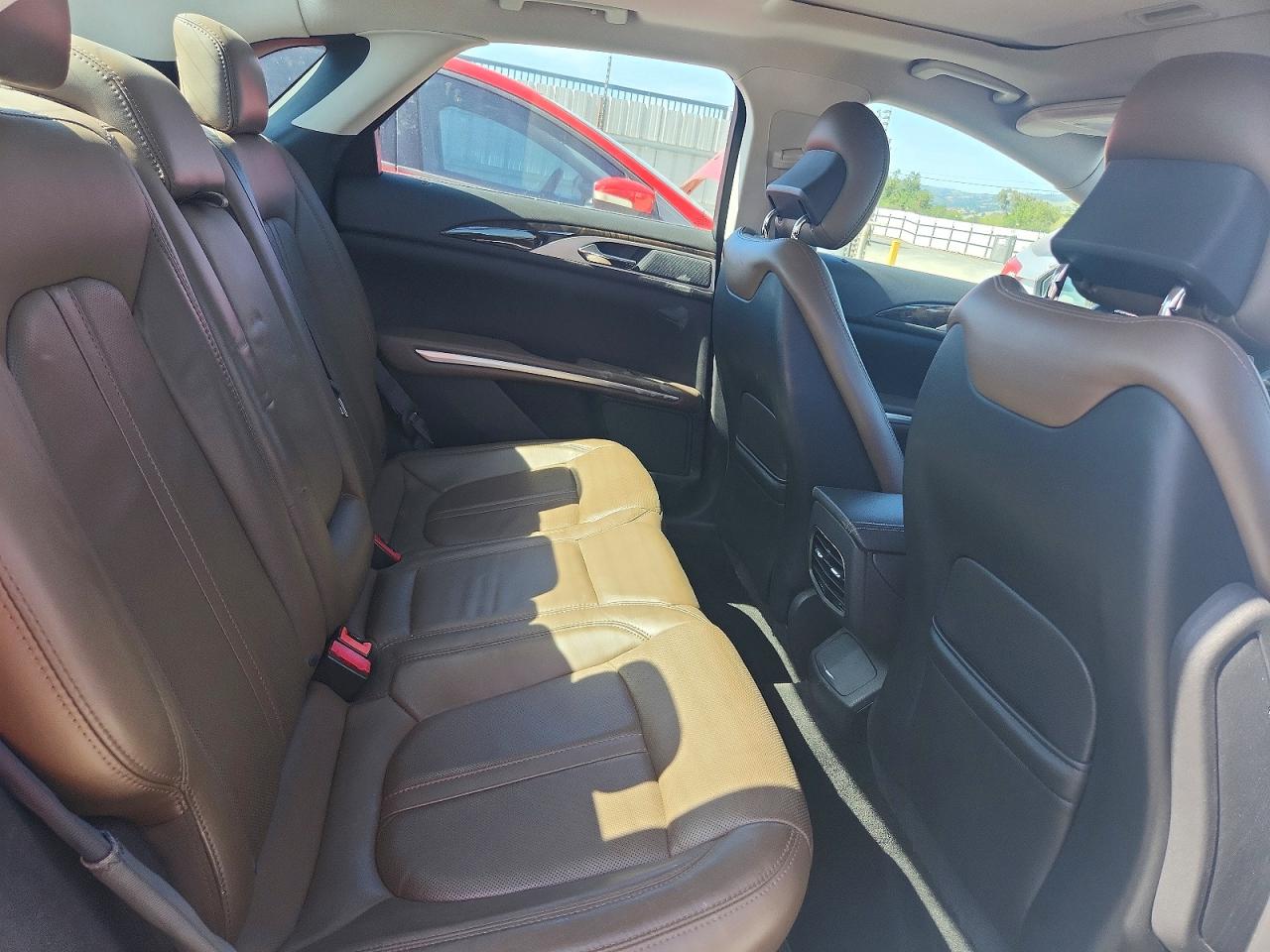 Lincoln MKZ Hybrid