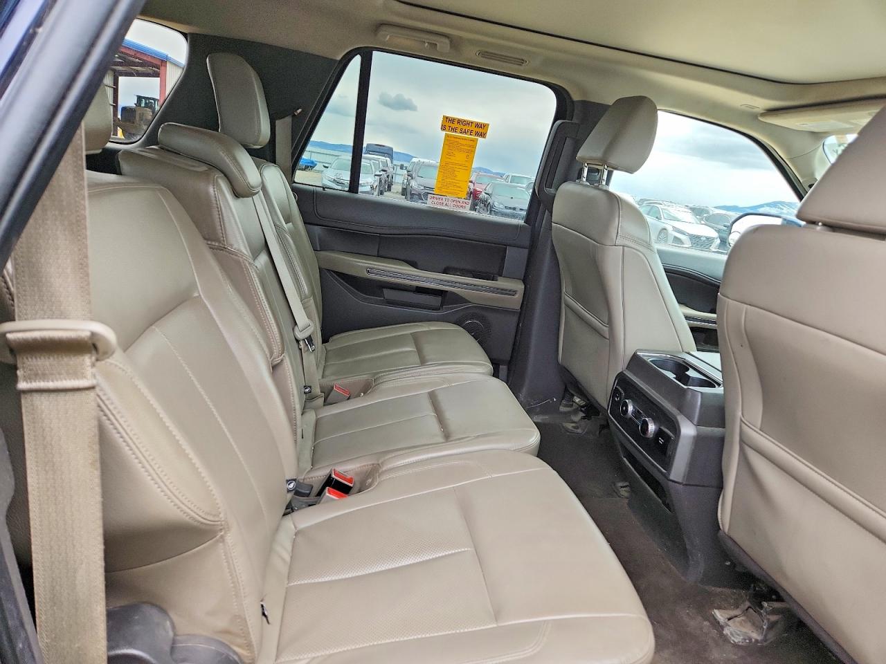 Ford Expedition Max Xlt