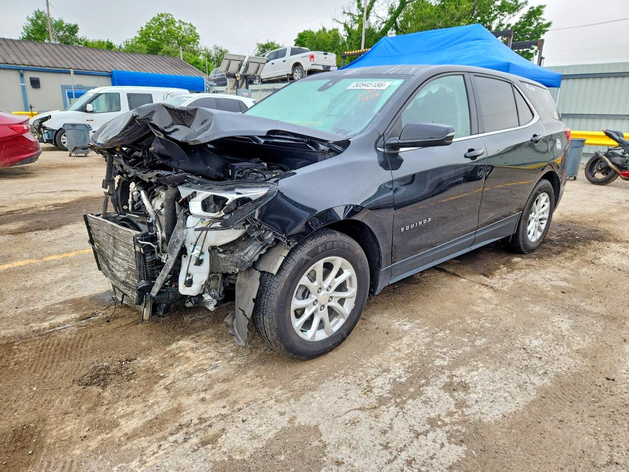 Salvage Chevrolet Equinox Image