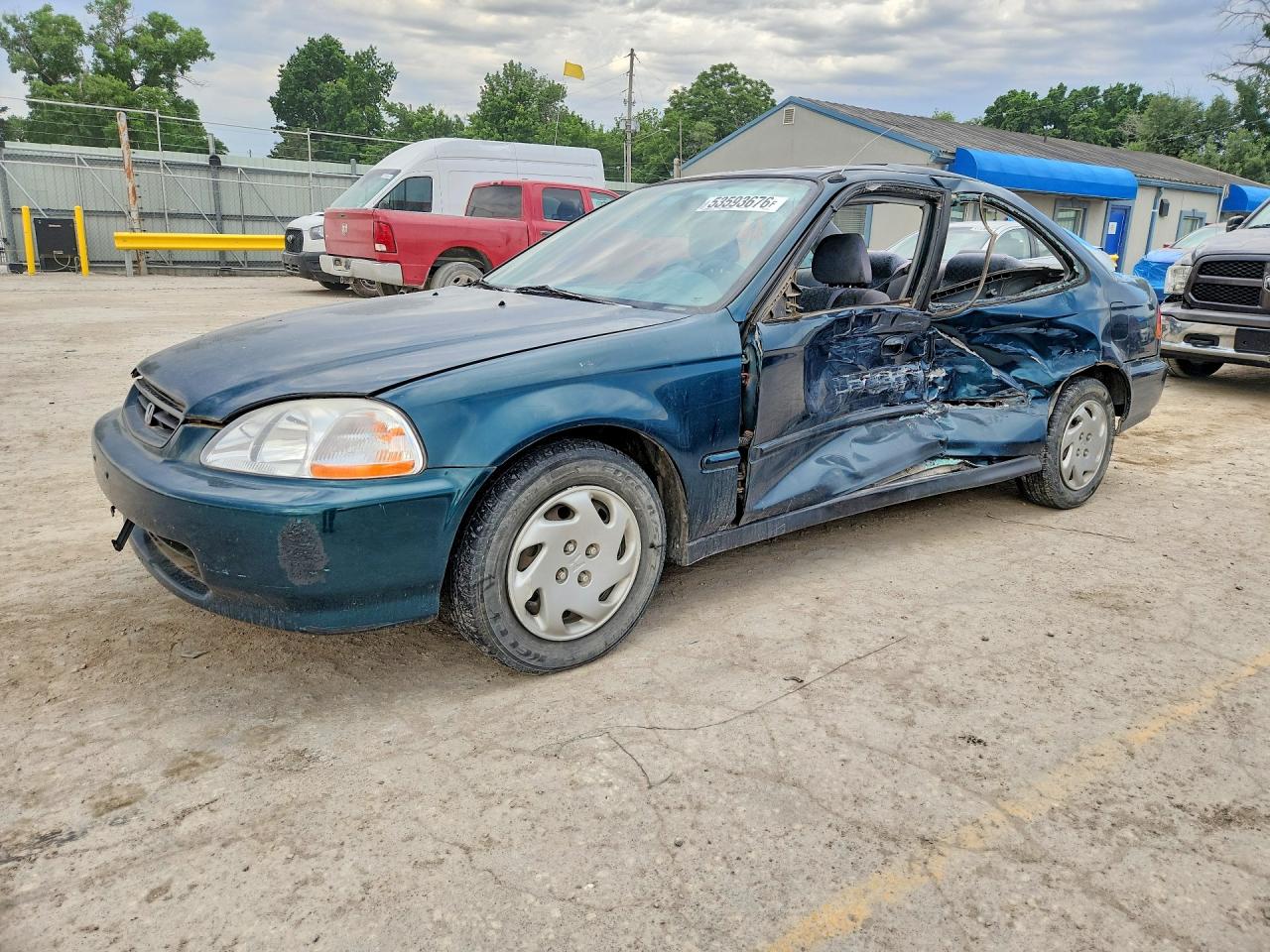 Salvage Honda Civic Image