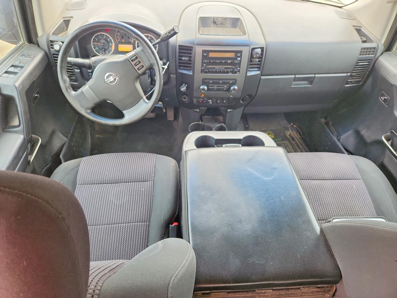 Nissan Titan Xe