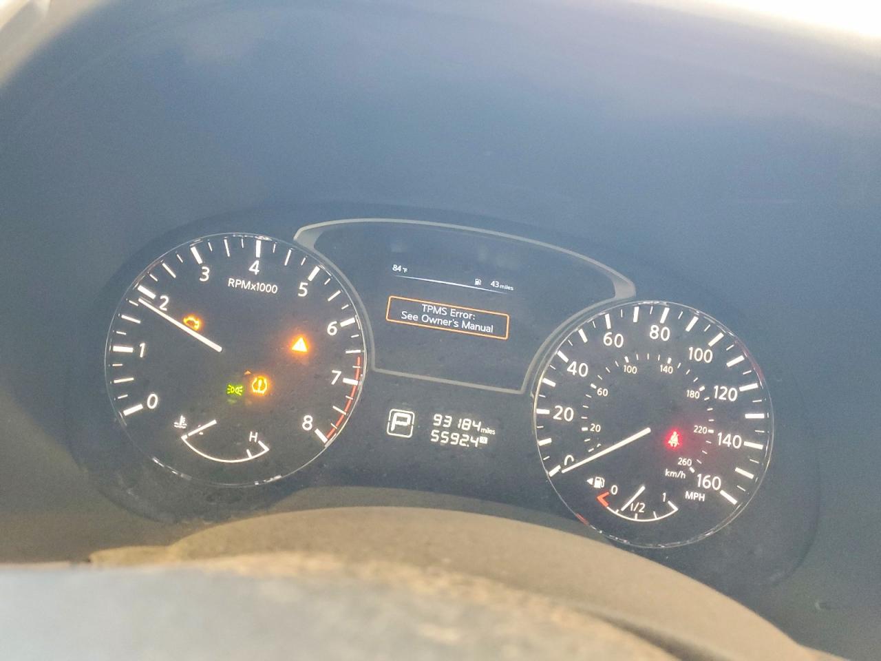 Nissan Pathfinder Sv