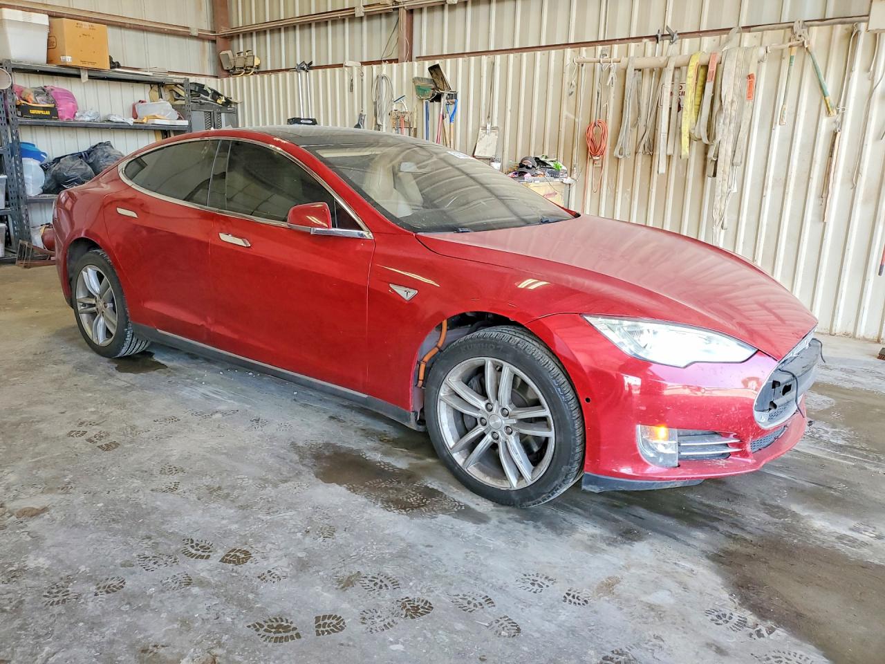 Tesla Model S 85d