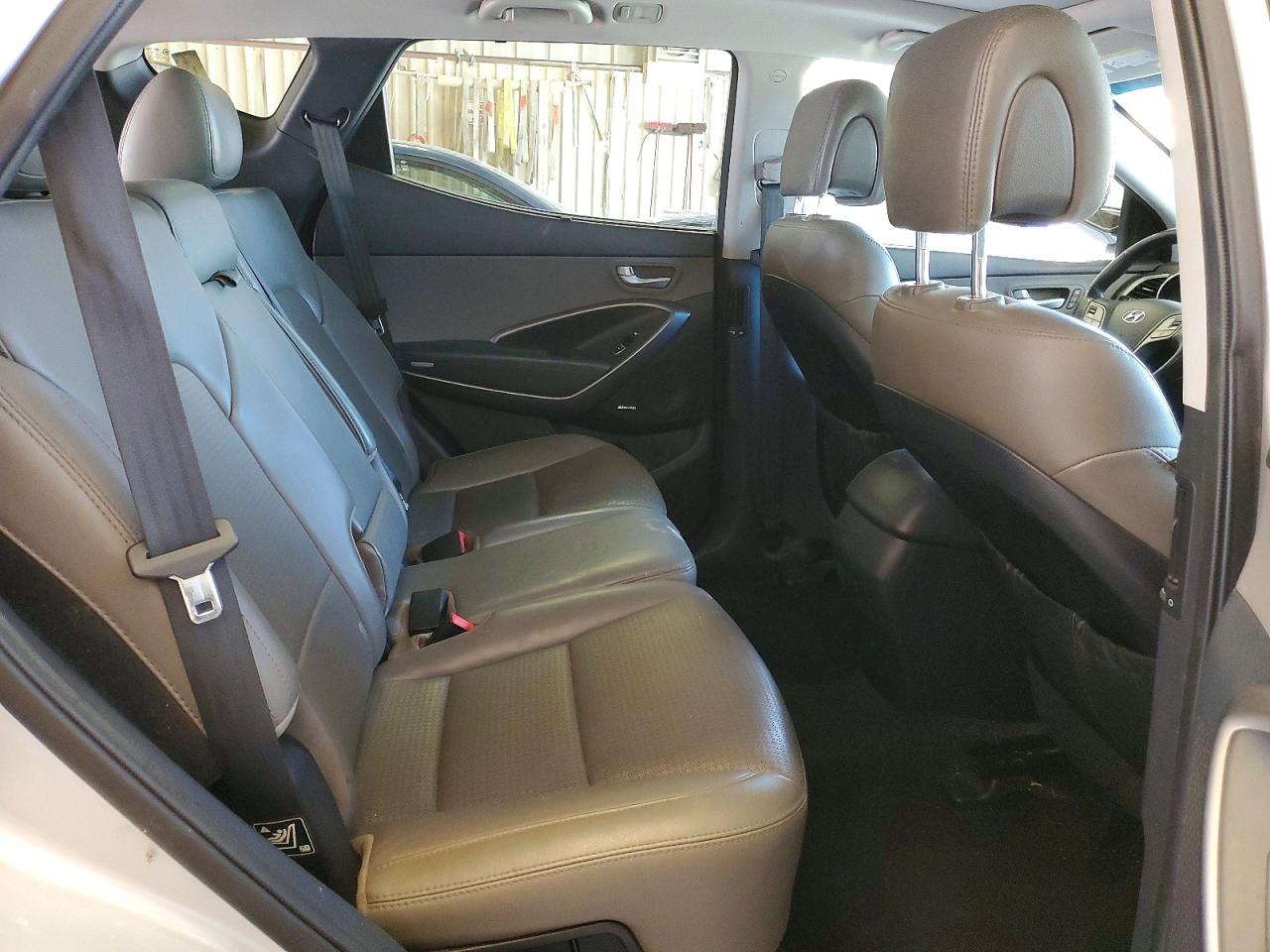 Hyundai SANTA FE 2.4l