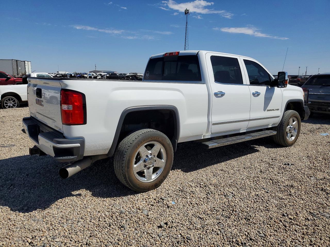 GMC Sierra K2500 Denali