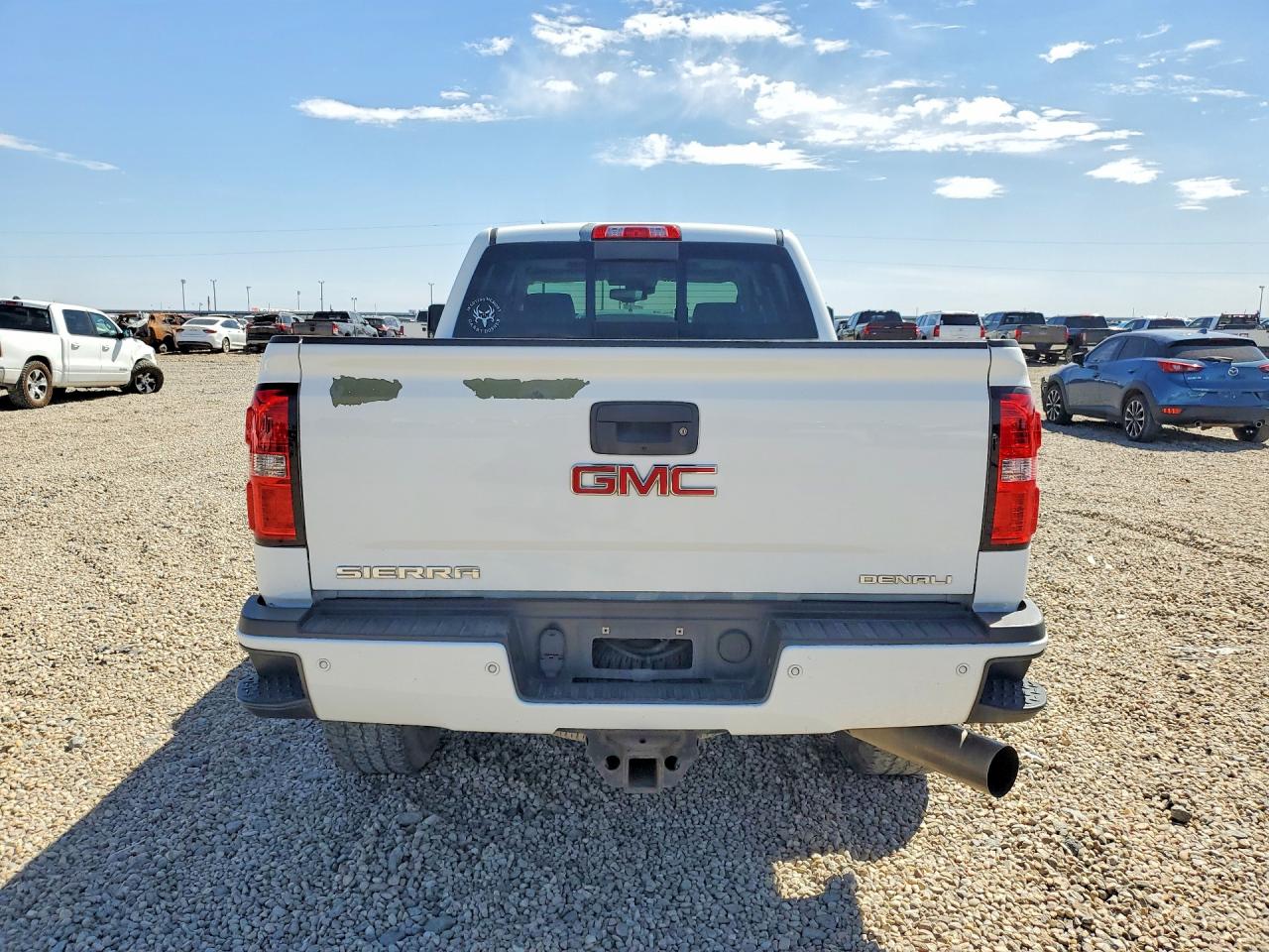 GMC Sierra K2500 Denali