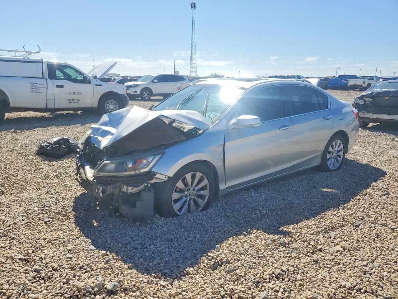 Salvage Honda Accord Image