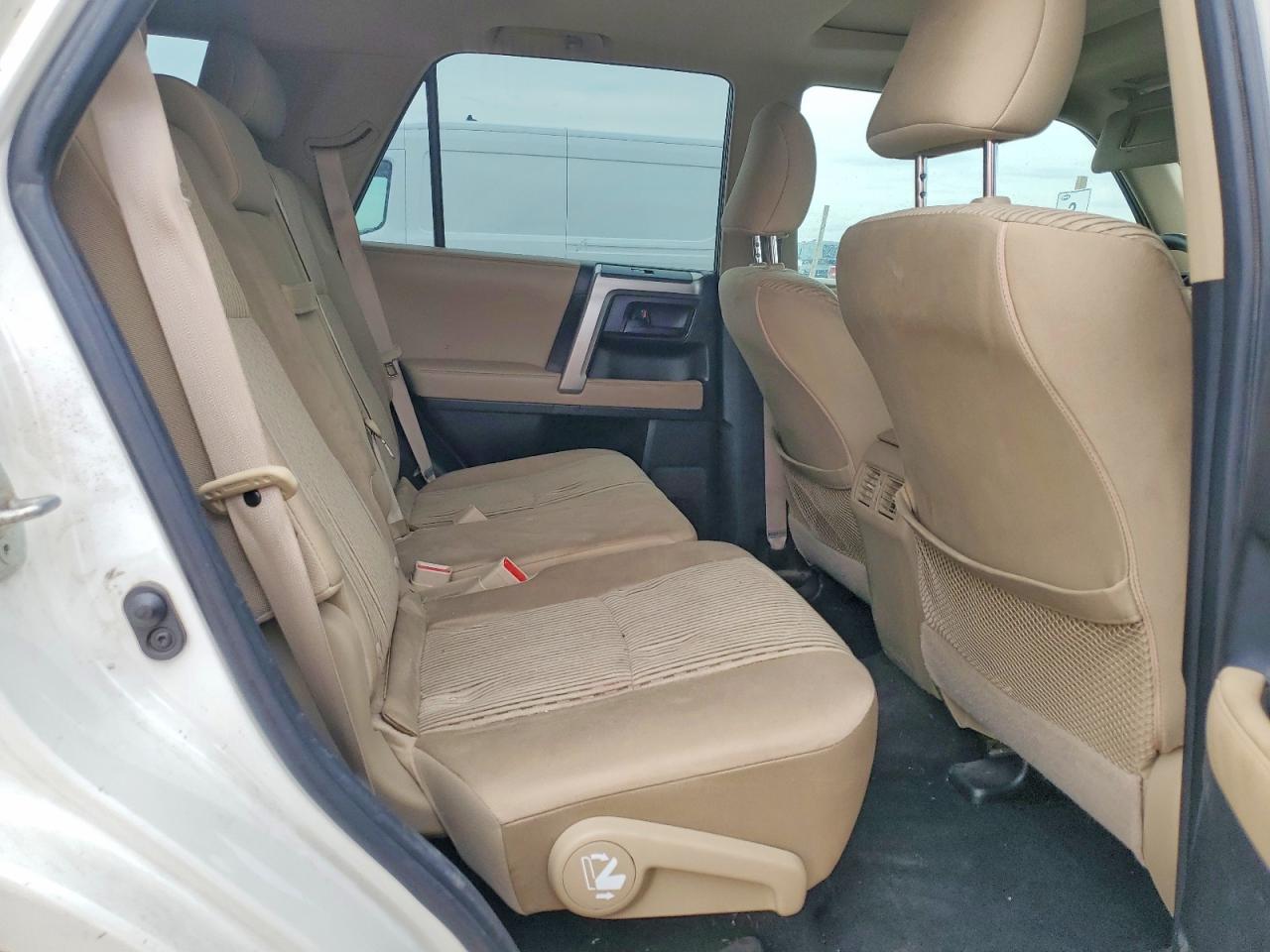 Toyota 4Runner Sr5