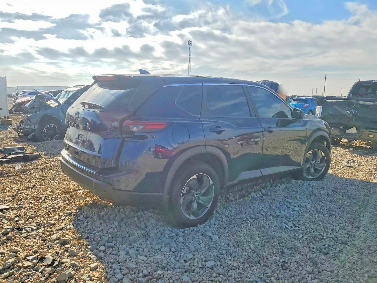 Nissan Rogue Sv