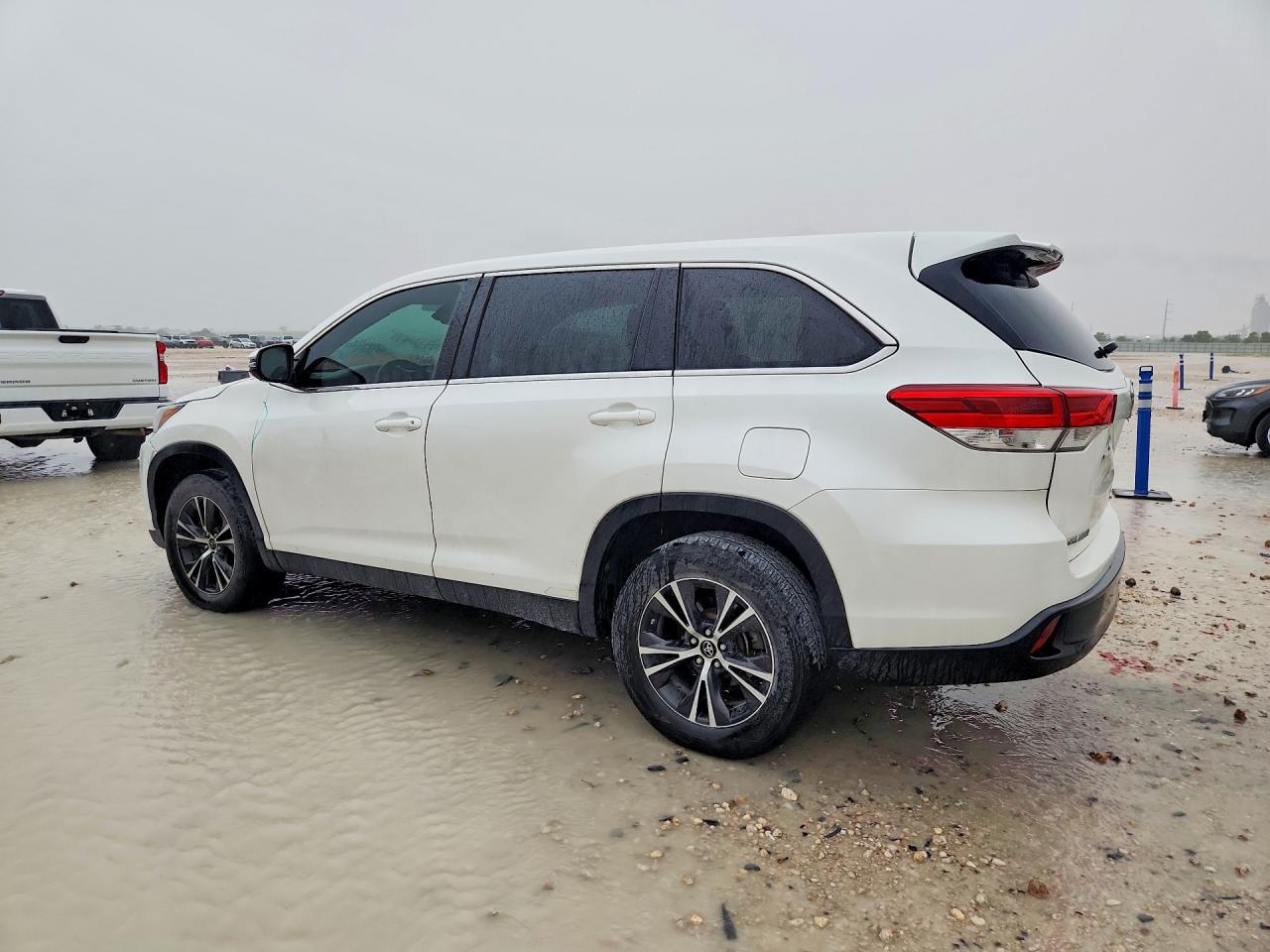 Toyota Highlander Le