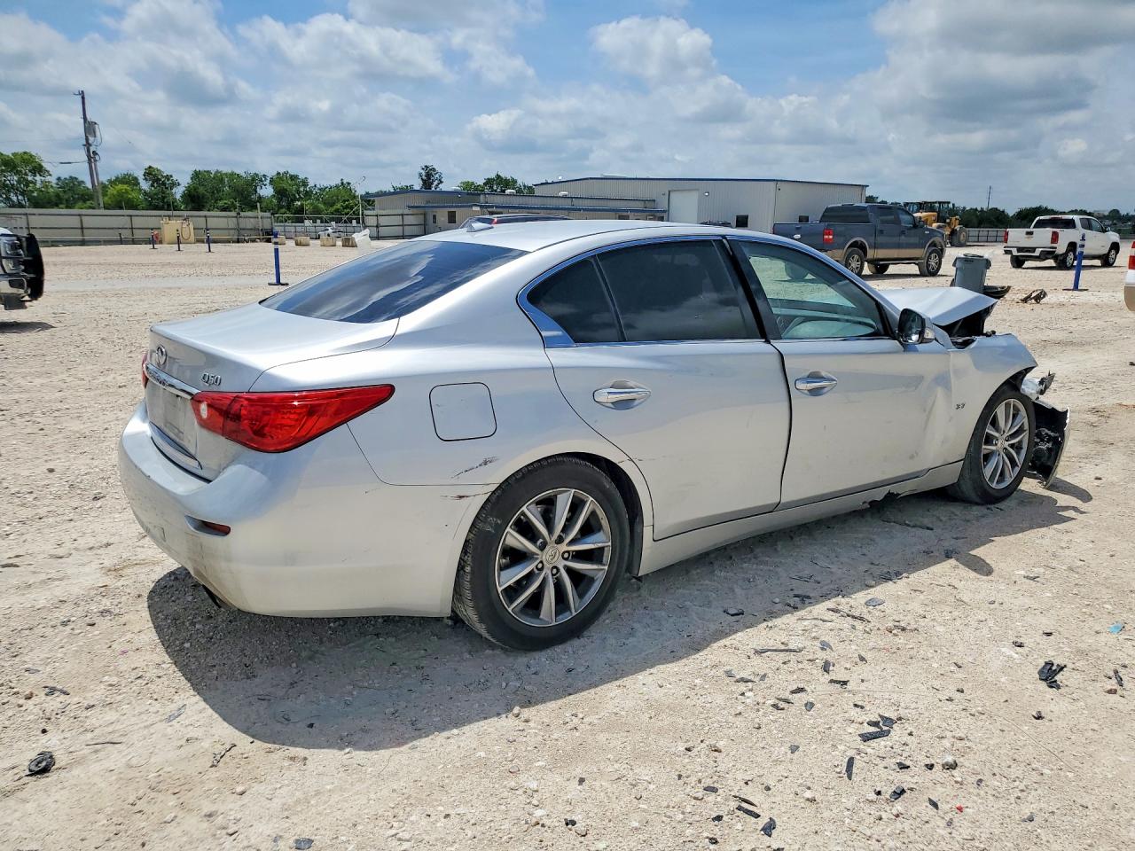 INFINITI Q50
