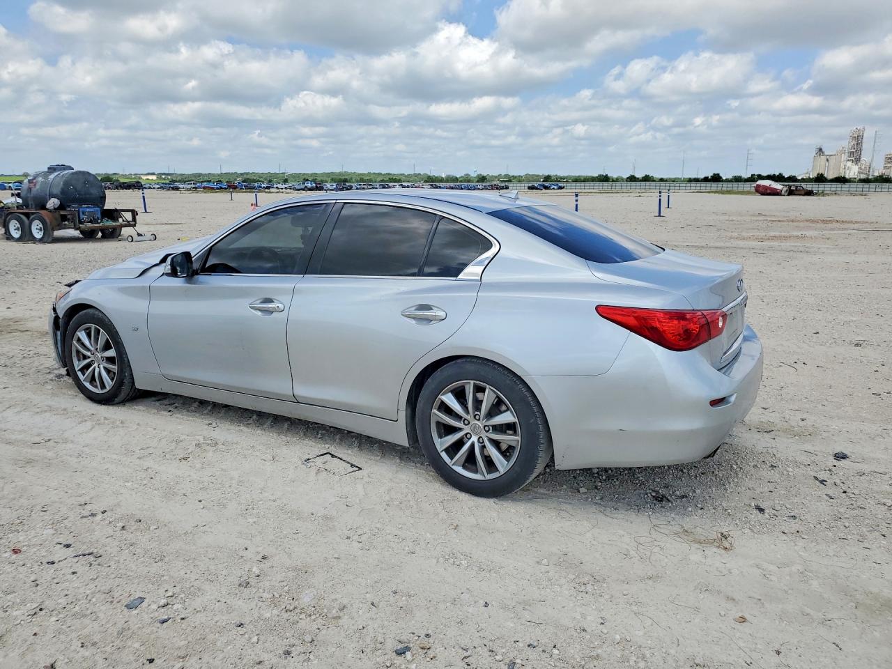 INFINITI Q50