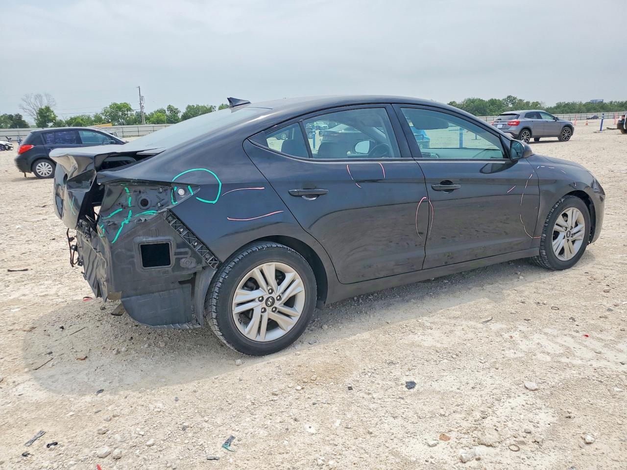 Hyundai ELANTRA Sel