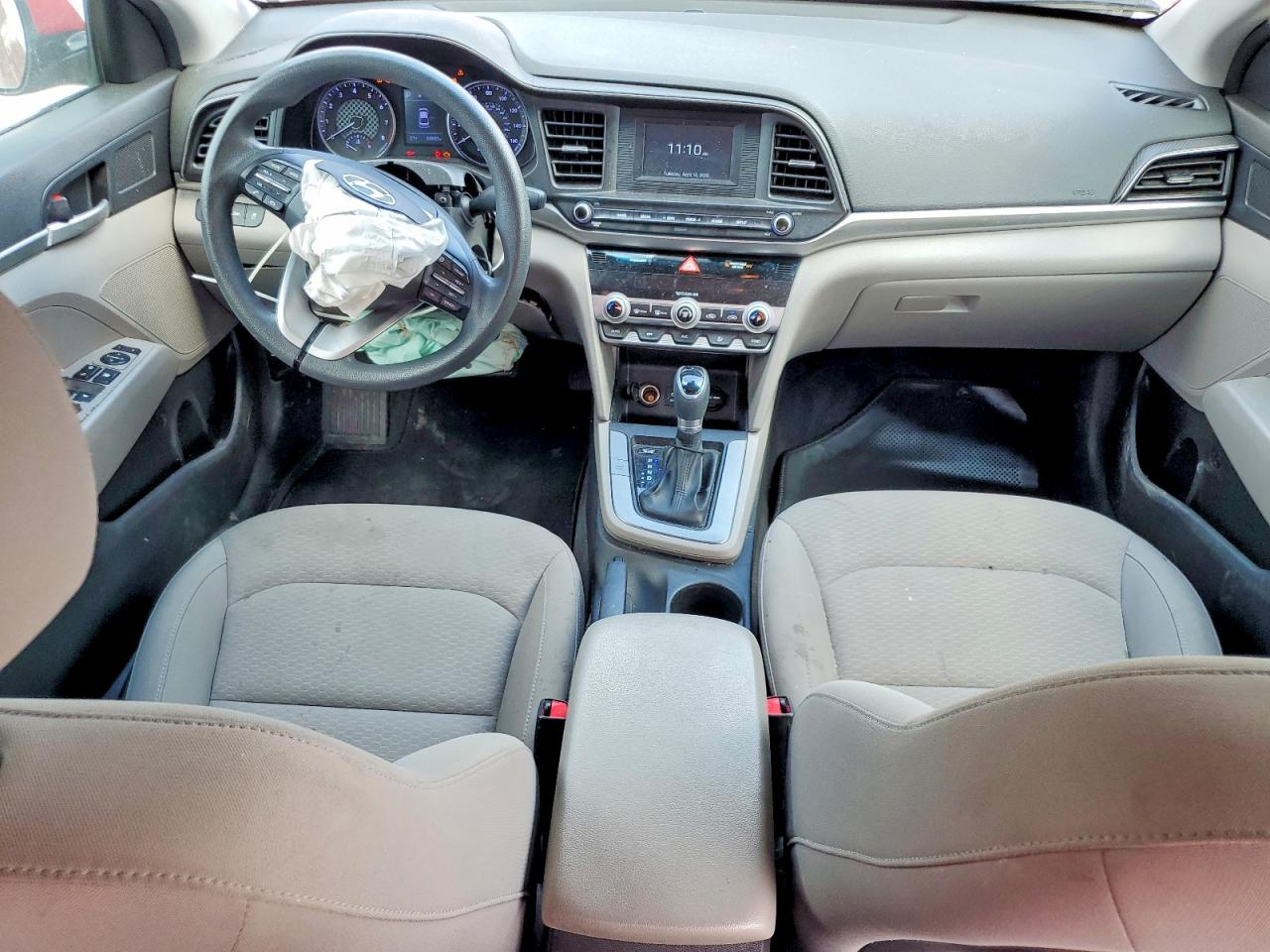 Hyundai Elandra