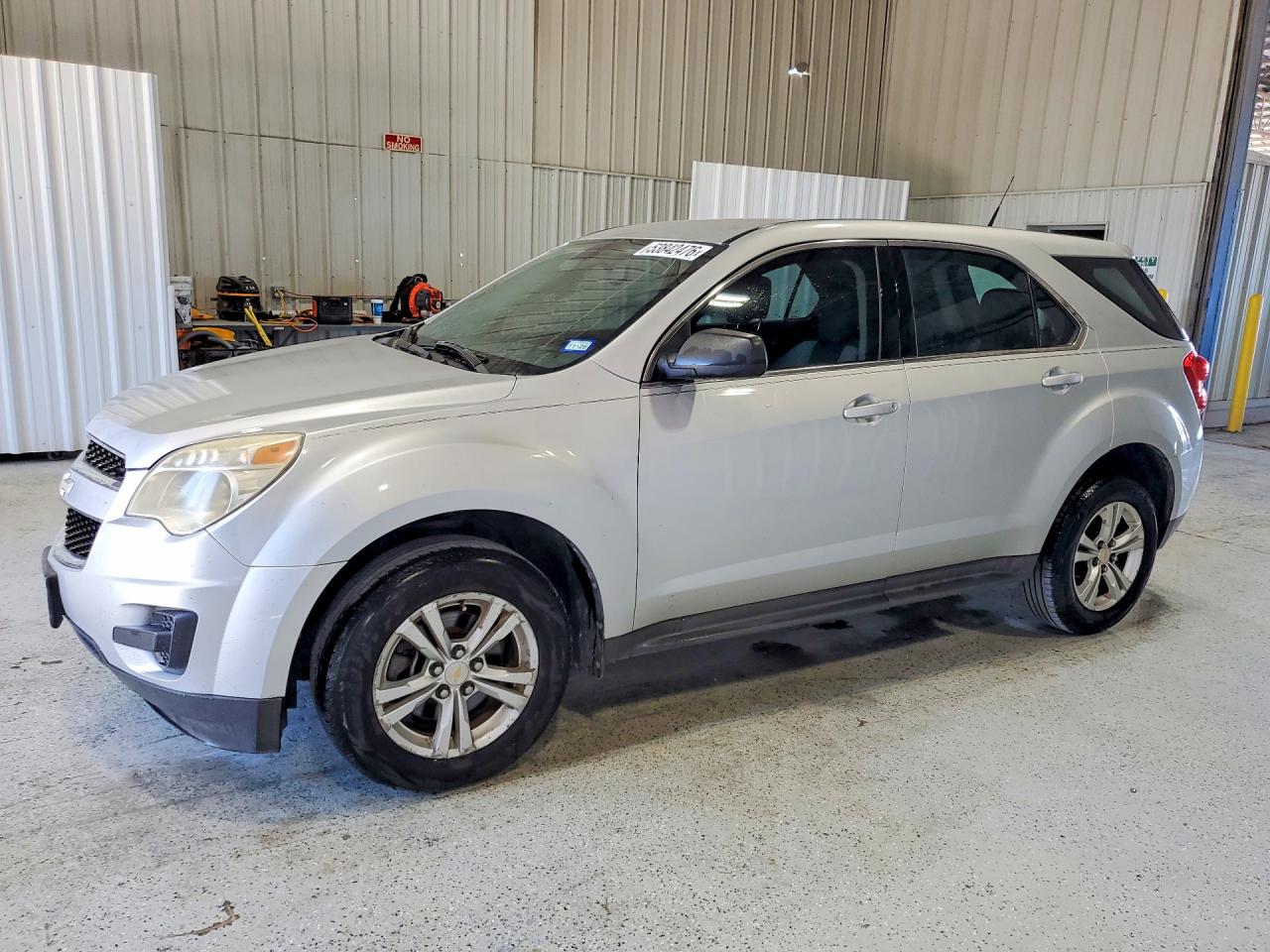 Salvage Chevrolet Equinox Image