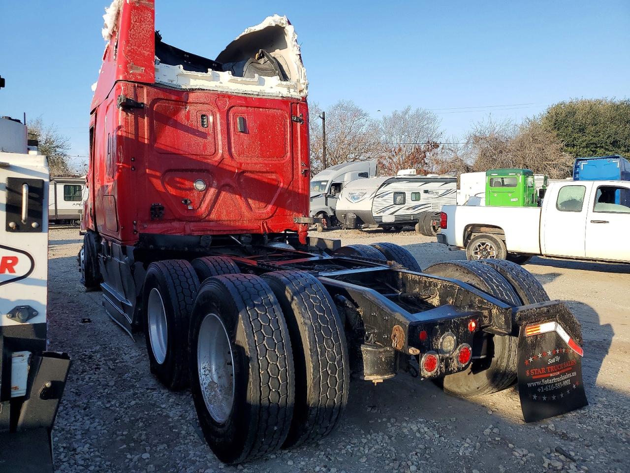 Freightliner Cascadia 126