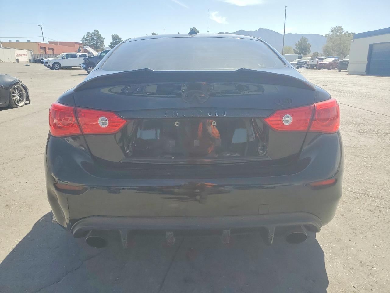 INFINITI Q50 3.0t P 3.0t Premium