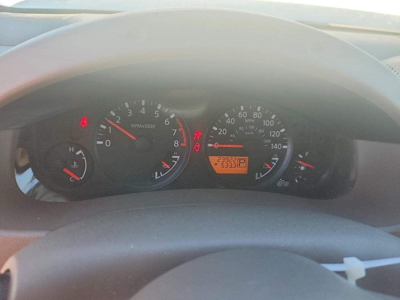 Nissan Frontier Sv