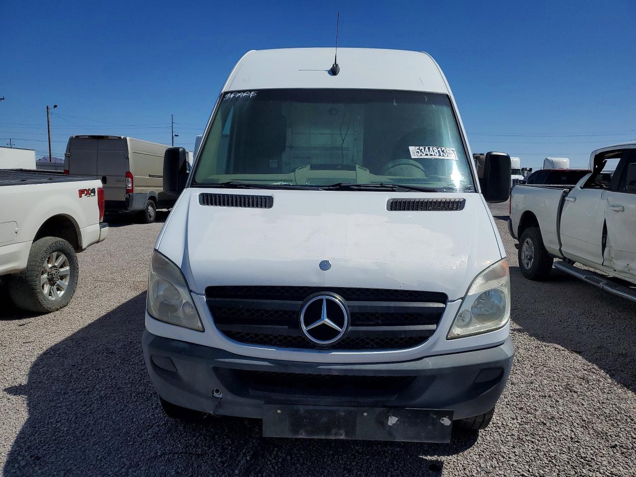 Mercedes-Benz Sprinter 2500