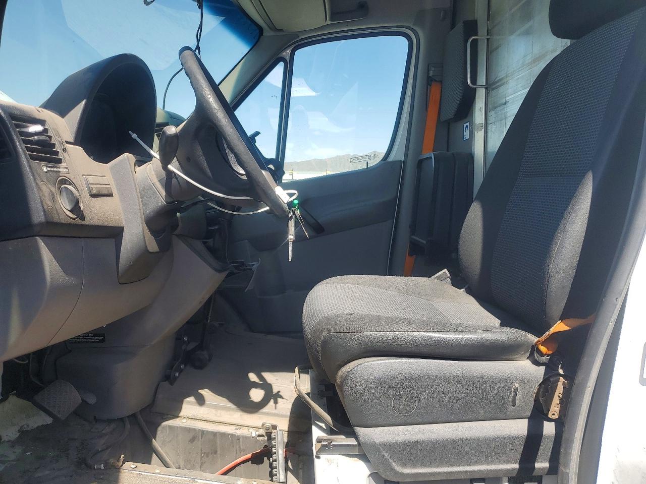Mercedes-Benz Sprinter 2500