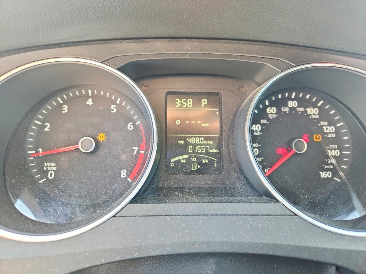 Volkswagen Jetta Base