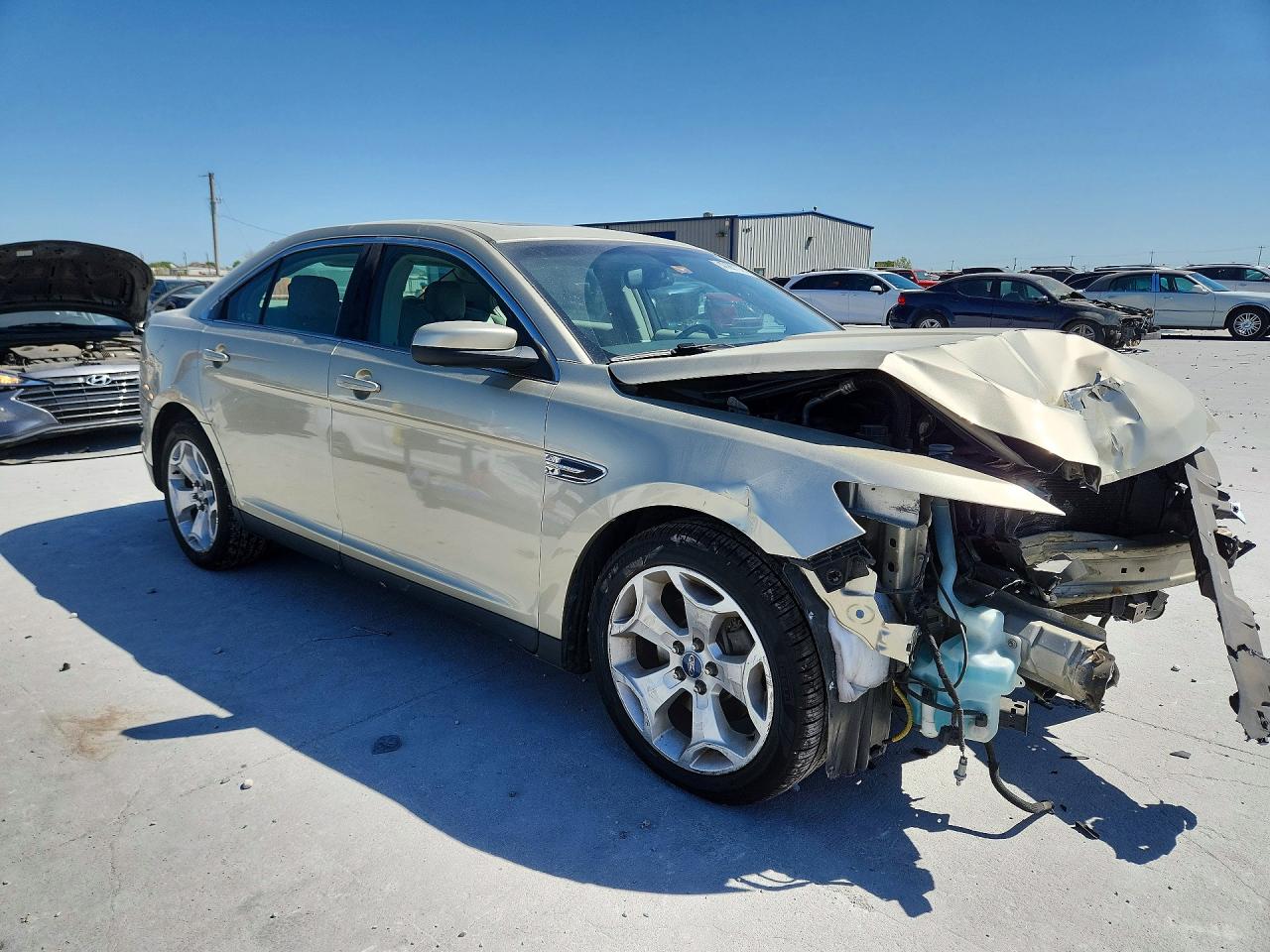 Ford Taurus Sel