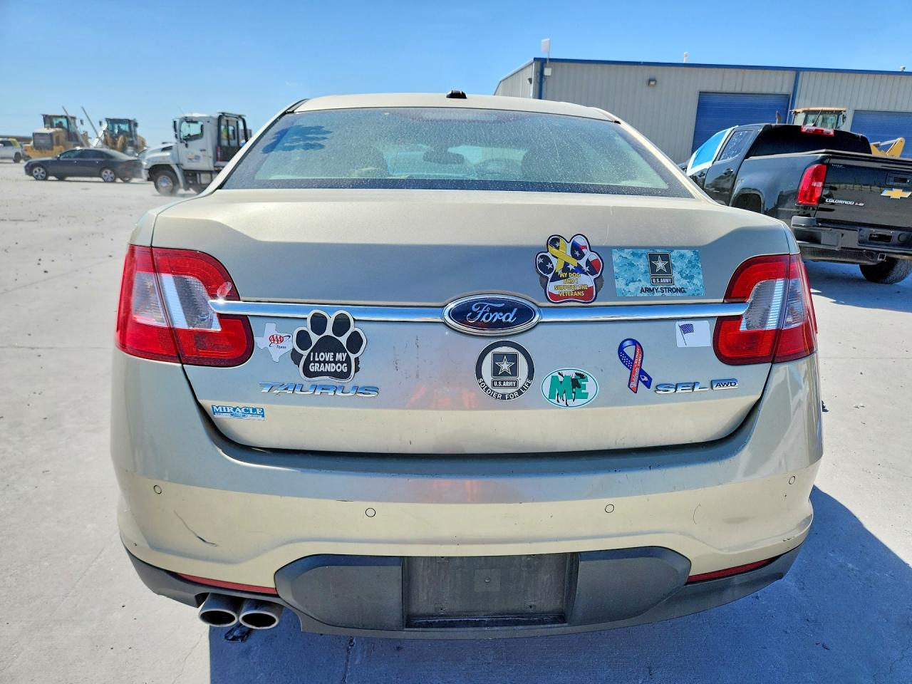 Ford Taurus Sel