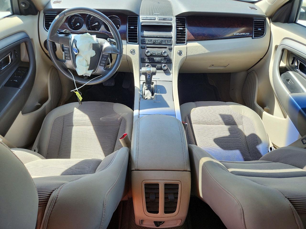 Ford Taurus Sel