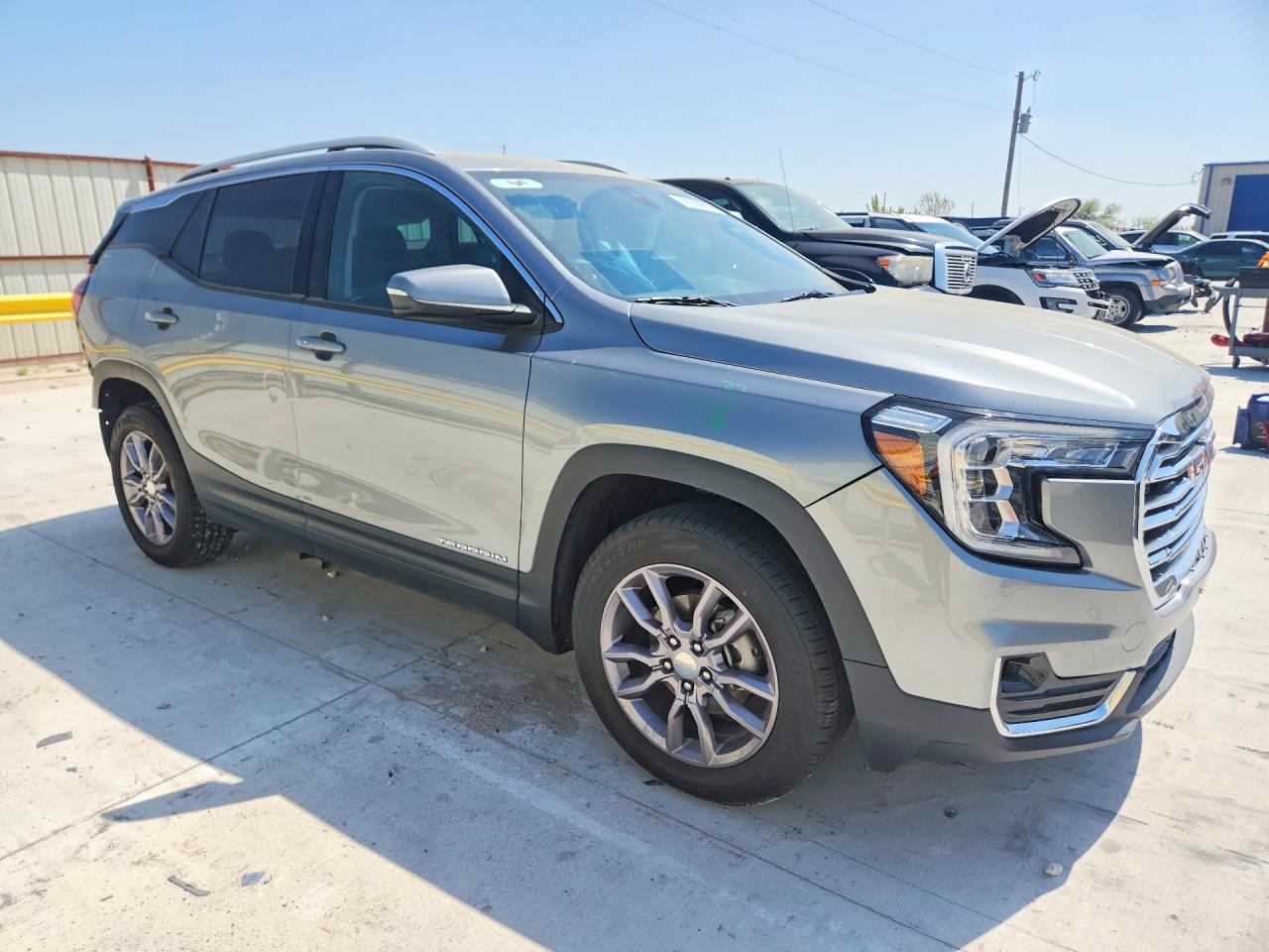 GMC Terrain