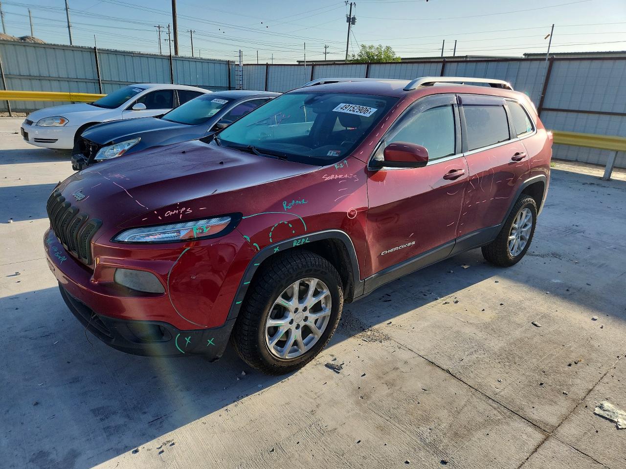 Salvage Jeep Grand Cherokee Image
