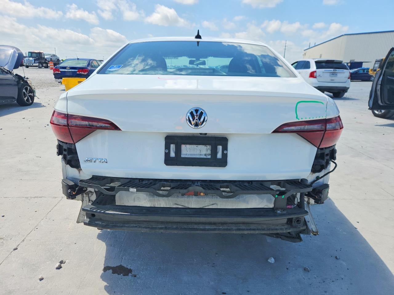 Volkswagen Jetta S