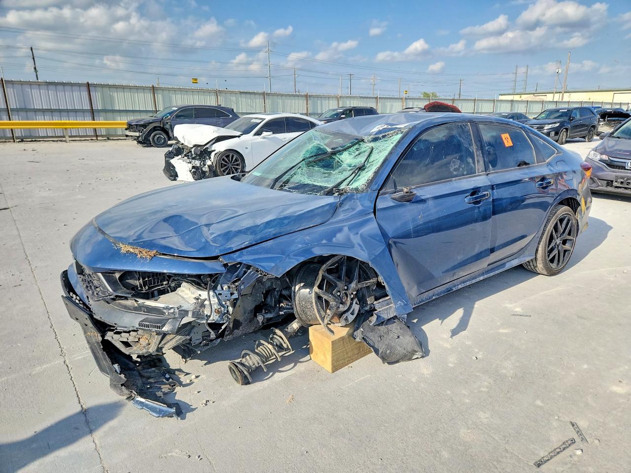 Salvage Honda Civic Image