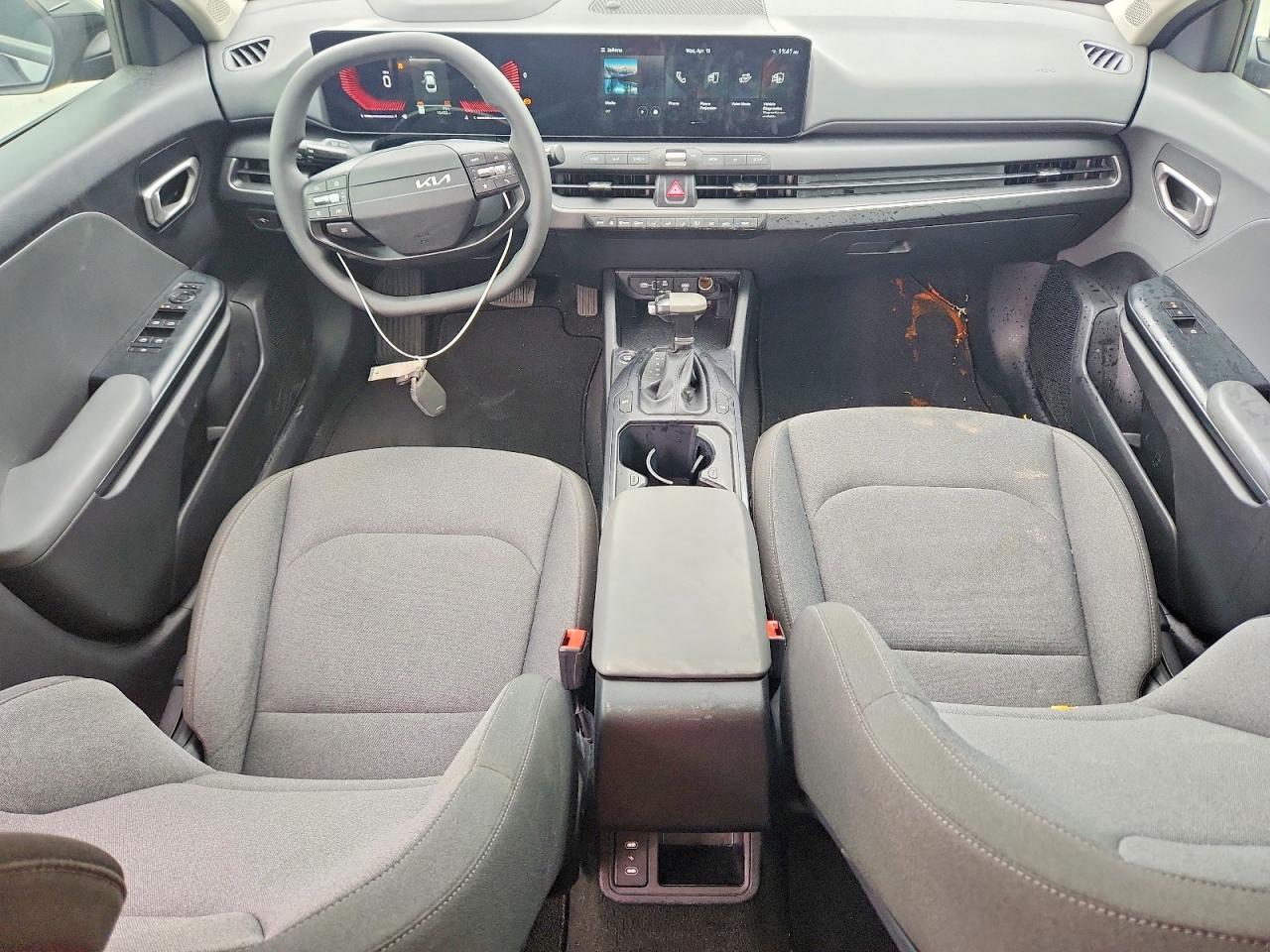 Kia K4
